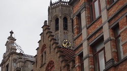 Zvonice, Steenstraat